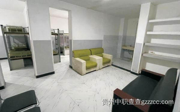 贵州城市职业技工学校学生宿舍