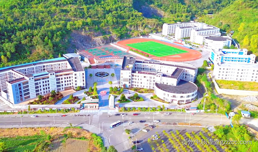 德江县中等职业学校全景