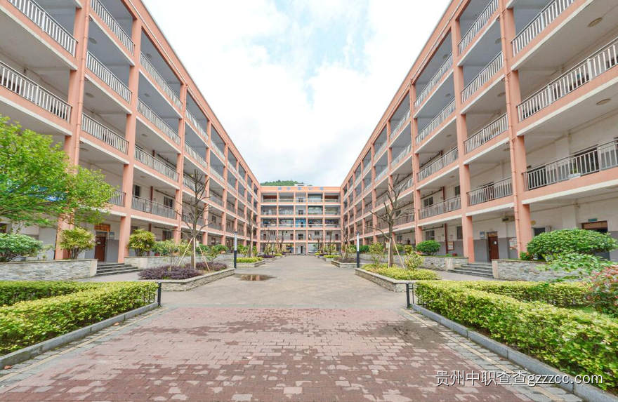 遵义重美技工学校实训楼